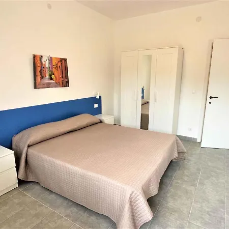 Apartment In 42844